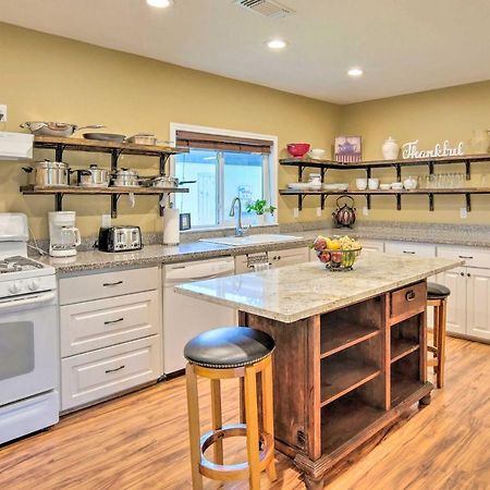 The Gathering Place Brenham Home On 6 Acres Kültér fotó