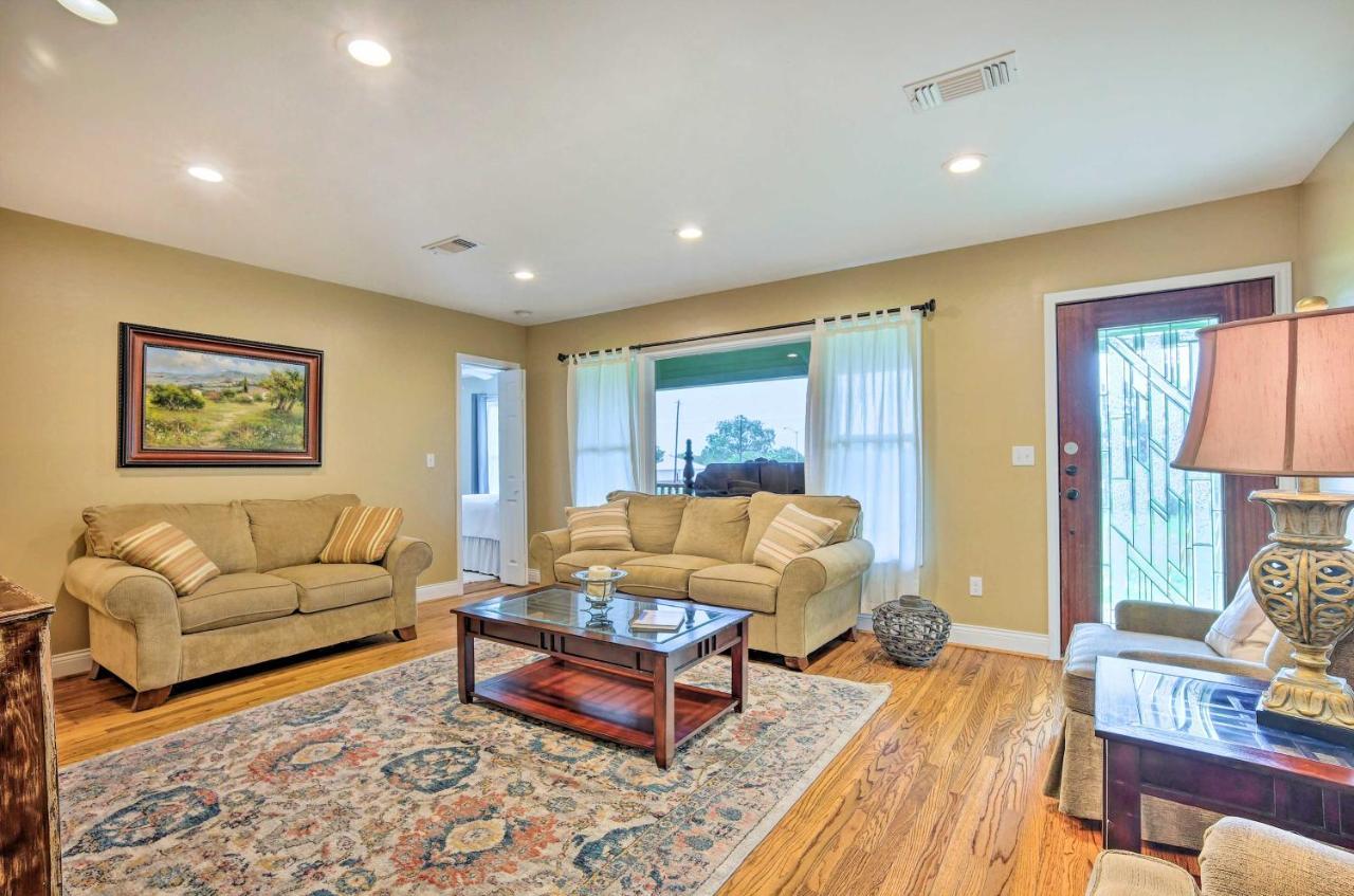 The Gathering Place Brenham Home On 6 Acres Kültér fotó